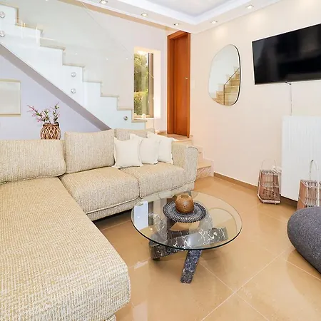 Villa Luxurious 4-bedroom With Private Pool In Kassandra, Halkidiki
